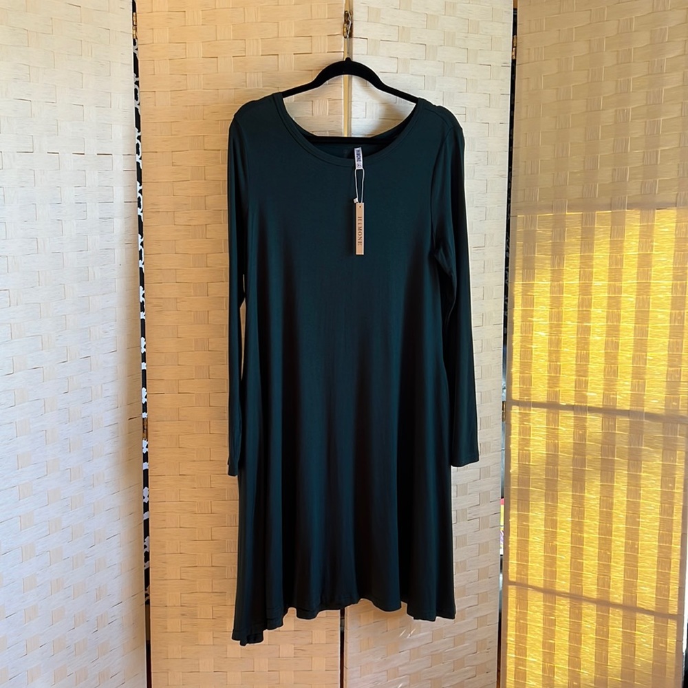 New: Dark green 🎄long sleeve dress, size XL